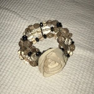 Nude rose bracelet